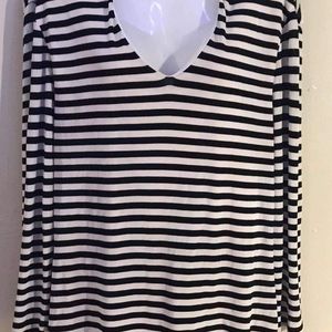 Cdw black and white med shirt